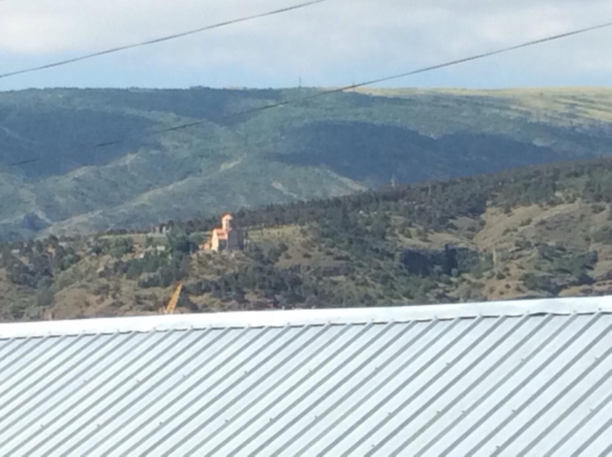 Holiday Home Summer Tbilisi Bagian luar foto
